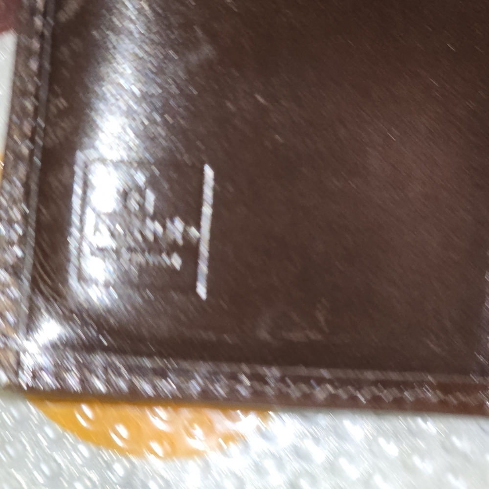 Fendi Authentic Wallet - Picture 5 of 9
